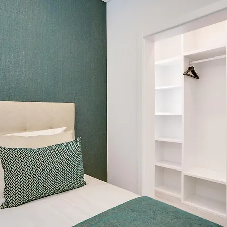 Quinta Do Cerro Luxurious Four Bed In 롤레