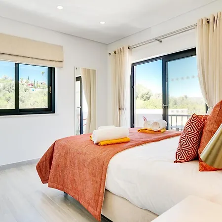 Quinta Do Cerro Luxurious Four Bed In 호텔 롤레