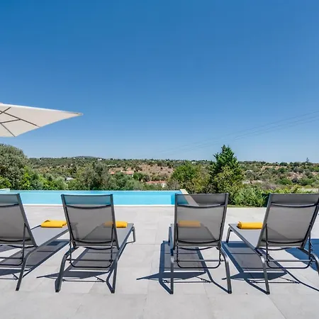 Quinta Do Cerro Luxurious Four Bed In 호텔