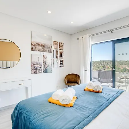 Quinta Do Cerro Luxurious Four Bed In 롤레