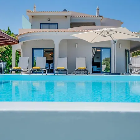 Quinta Do Cerro Luxurious Four Bed In