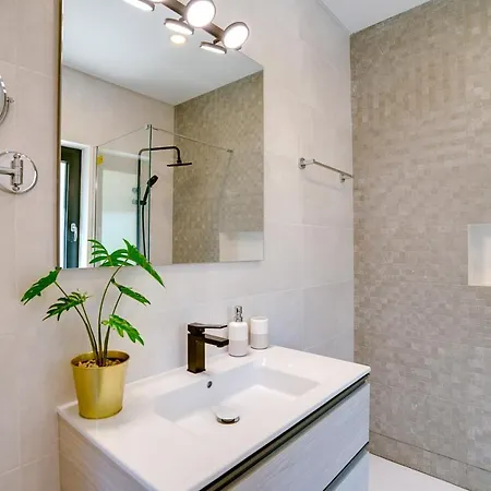 Hotel Quinta Do Cerro Luxurious Four Bed In